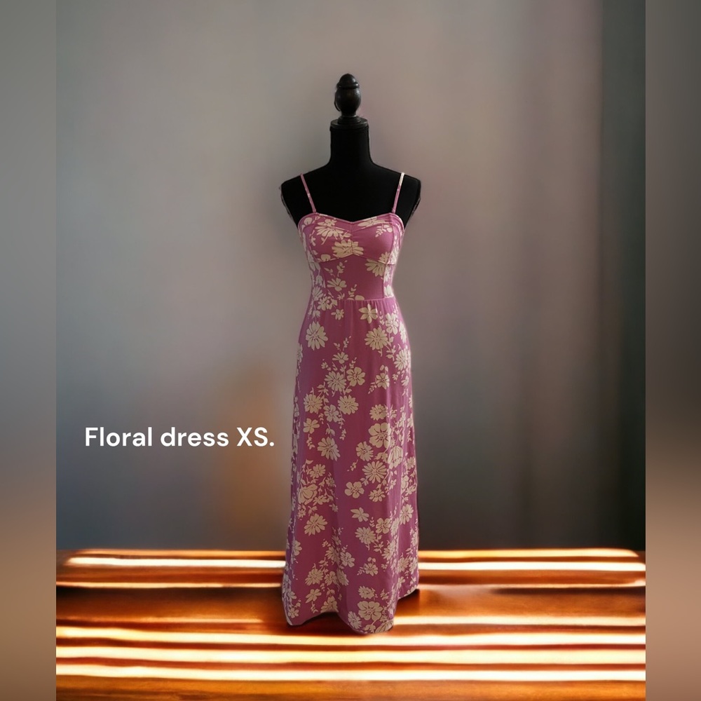 Floral dress Charlotte Russe xs.